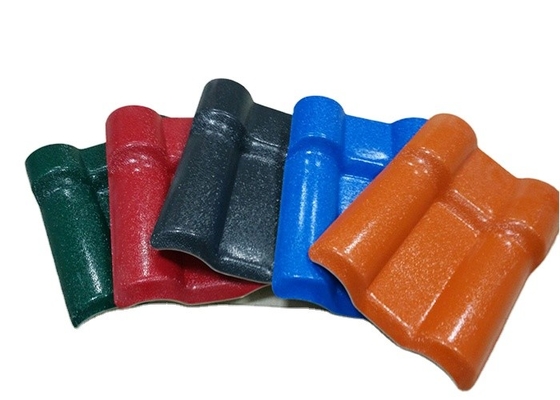Genteng Resin Sintetis ASA Disesuaikan Ketebalan 2.5mm Mudah Dipasang